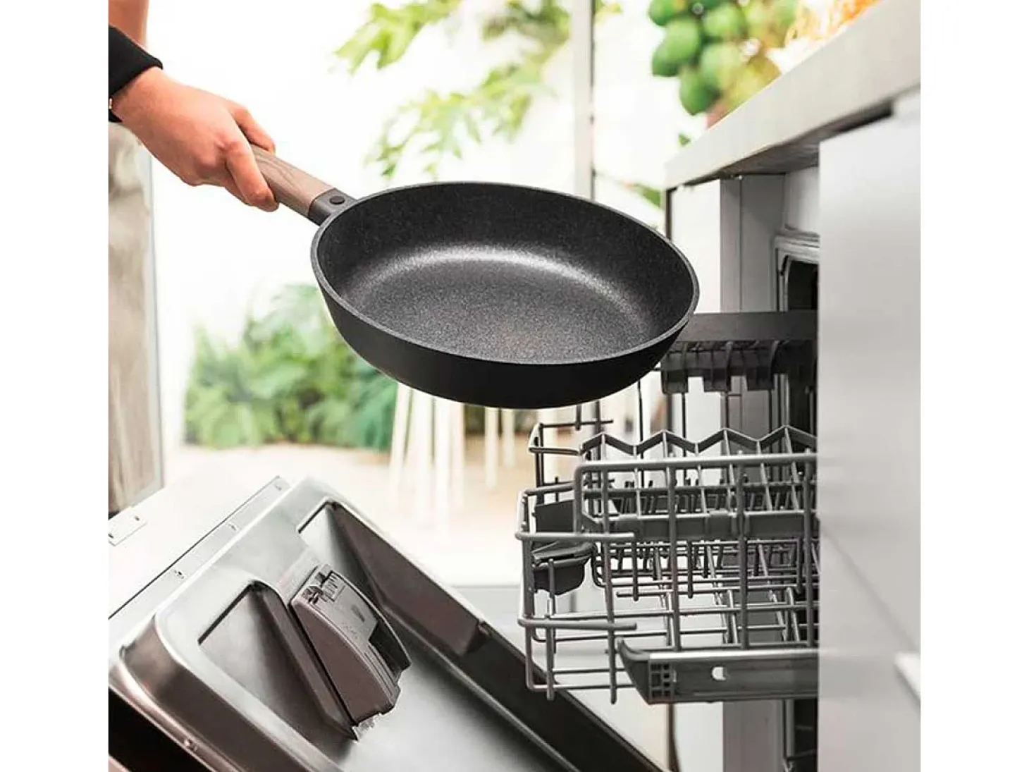 Sartén Cecotec Polka Excellence 28 Bucket Force negro Ø28 cm