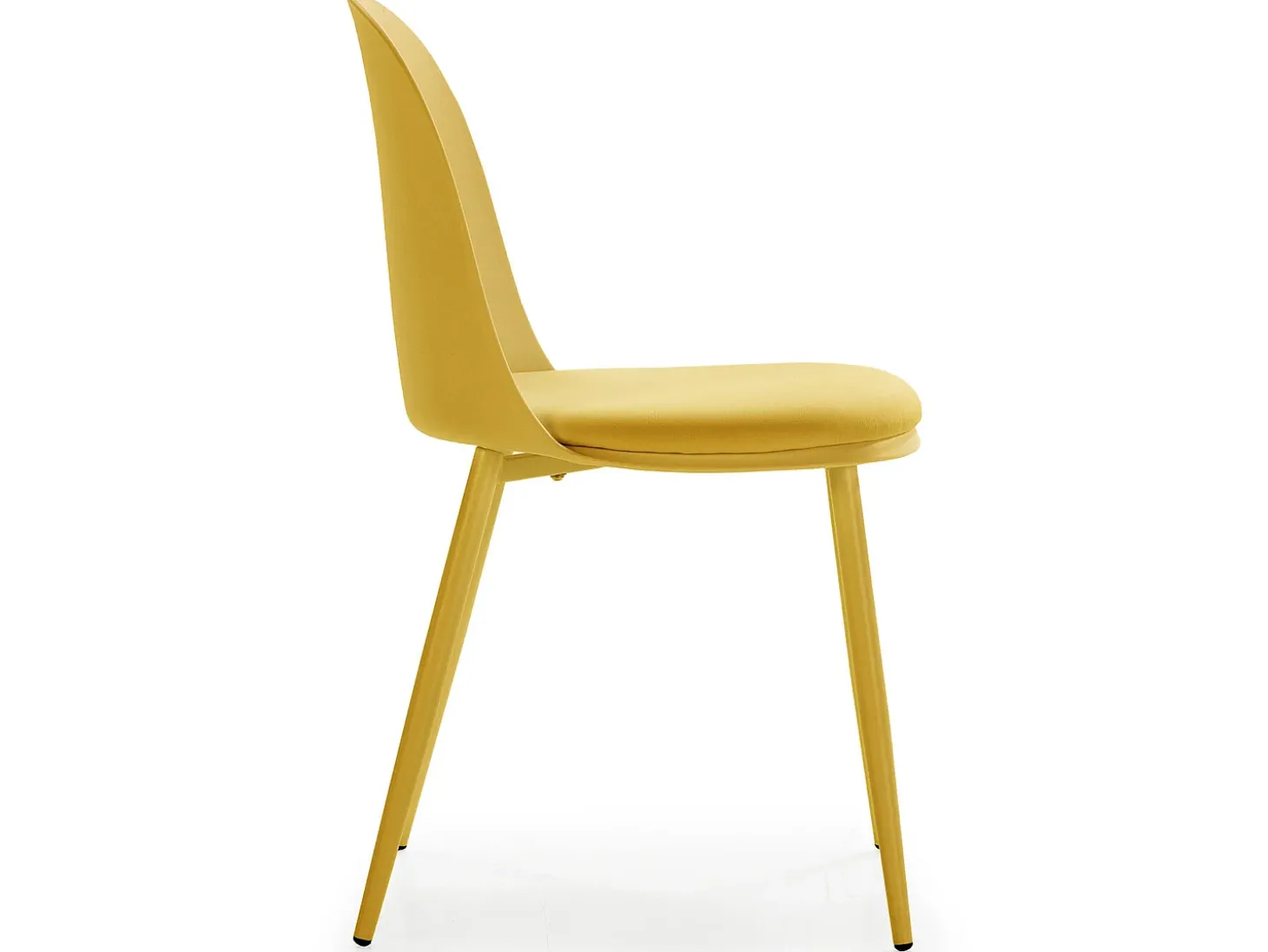 Set de 4 sillas Kana Mostaza, patas metálicas y asiento tapizado