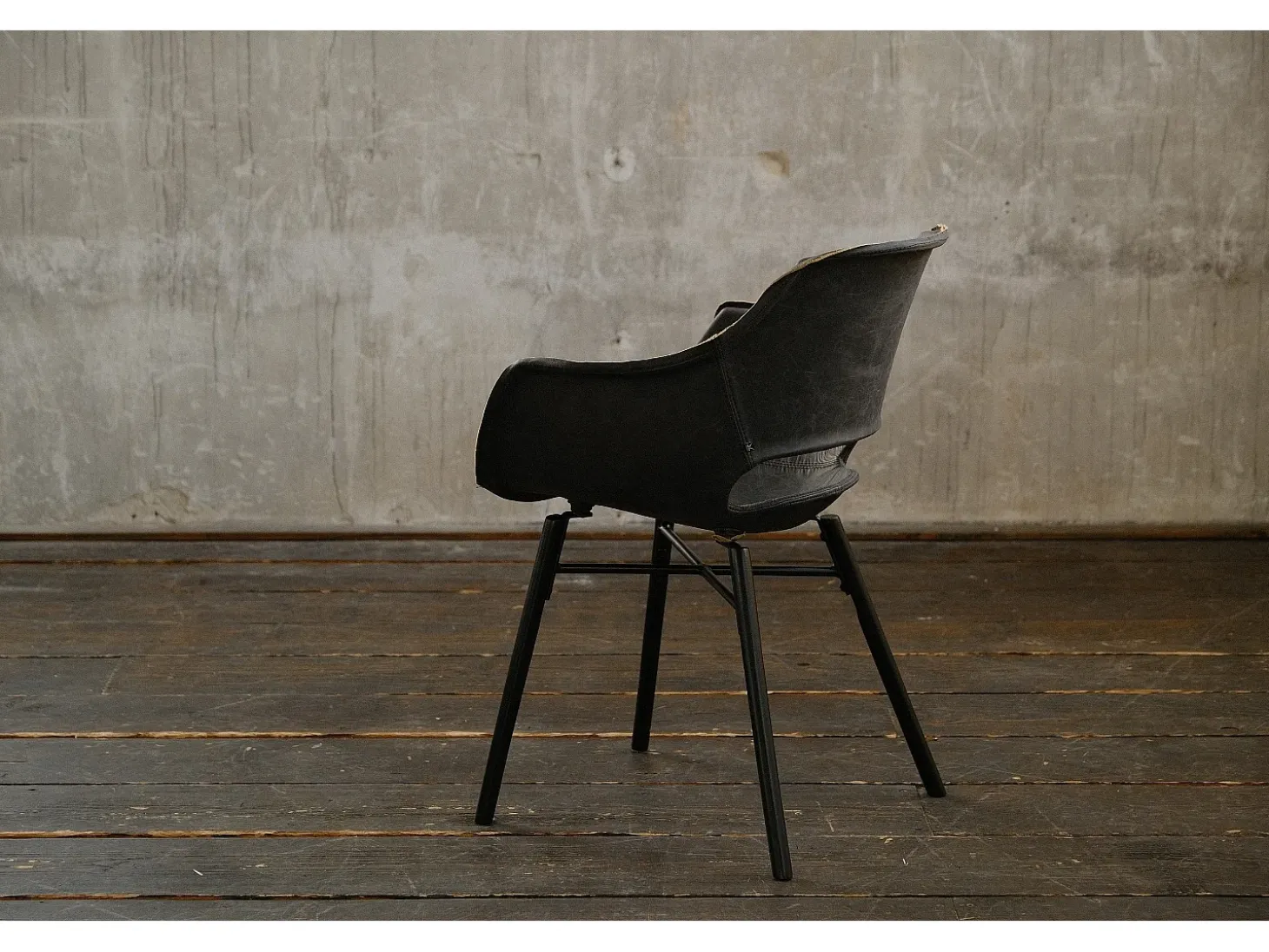 Silla - Negro piel - ZAJA