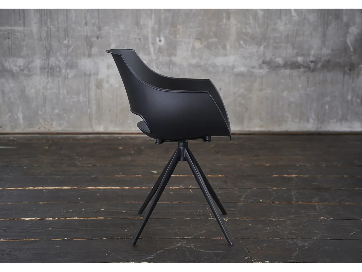 Silla - Negro plástico - ZAJA