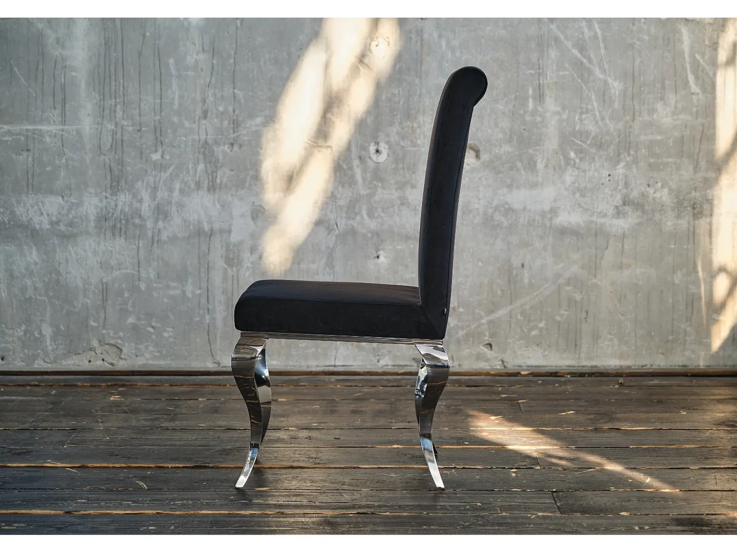 Silla - Negro terciopelo - LEIA