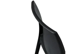 Silla Altea en plástico negro, modelo confort