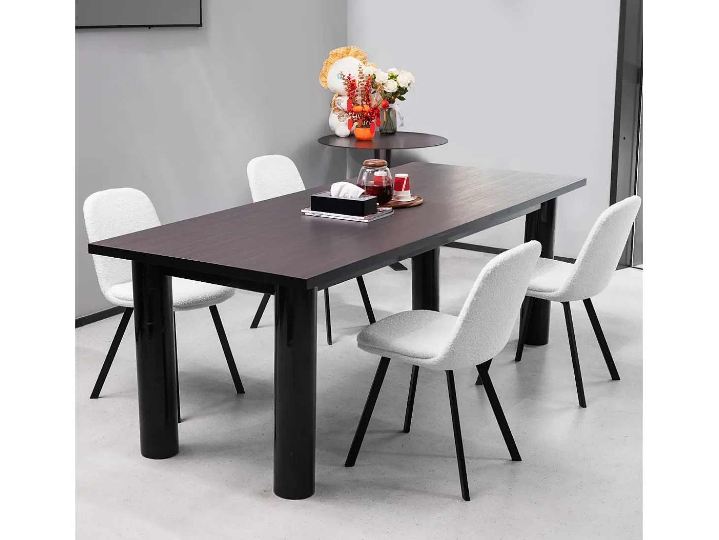 Silla de comedor - en felpa con base de metal - beige
