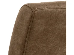 Silla de comedor Adele con reposabrazos marrón.