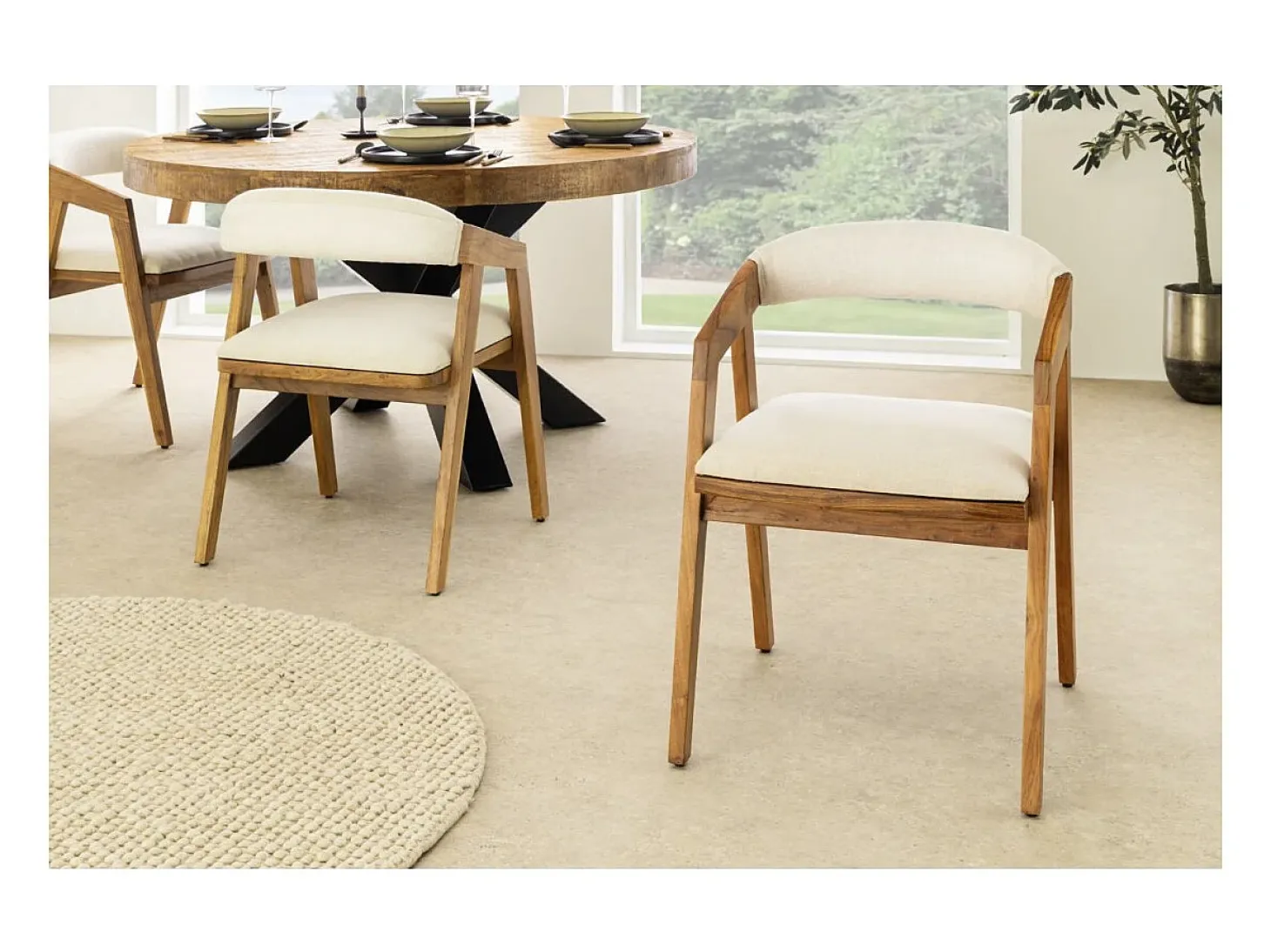 Silla de comedor ARKAYA vintage en madera maciza de acacia y tela blanca