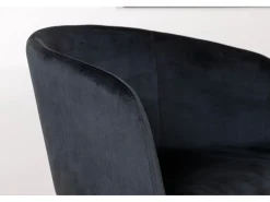 Silla de comedor Berit con reposabrazos, terciopelo negro.