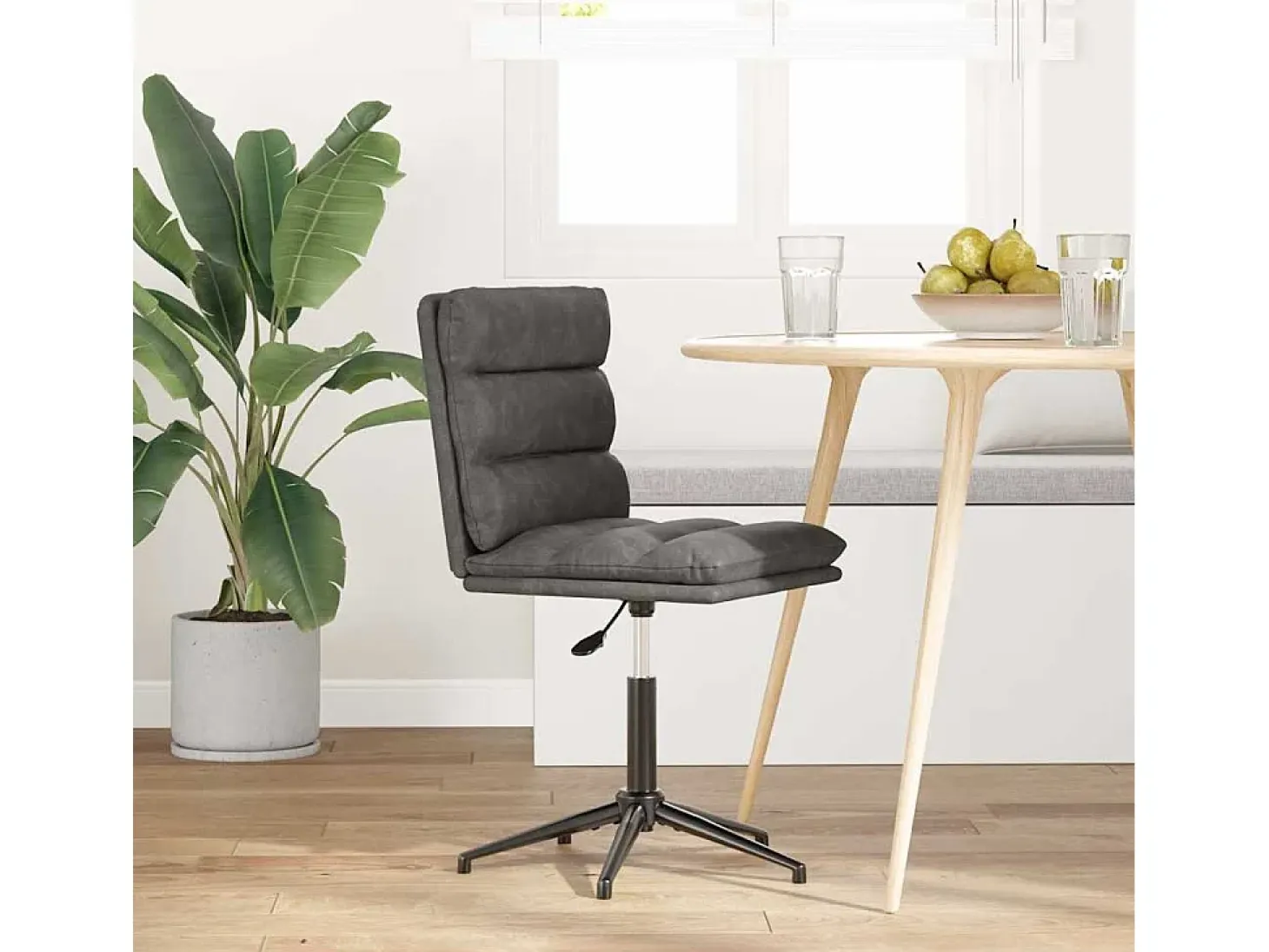 Silla de comedor de cuero sintético negra