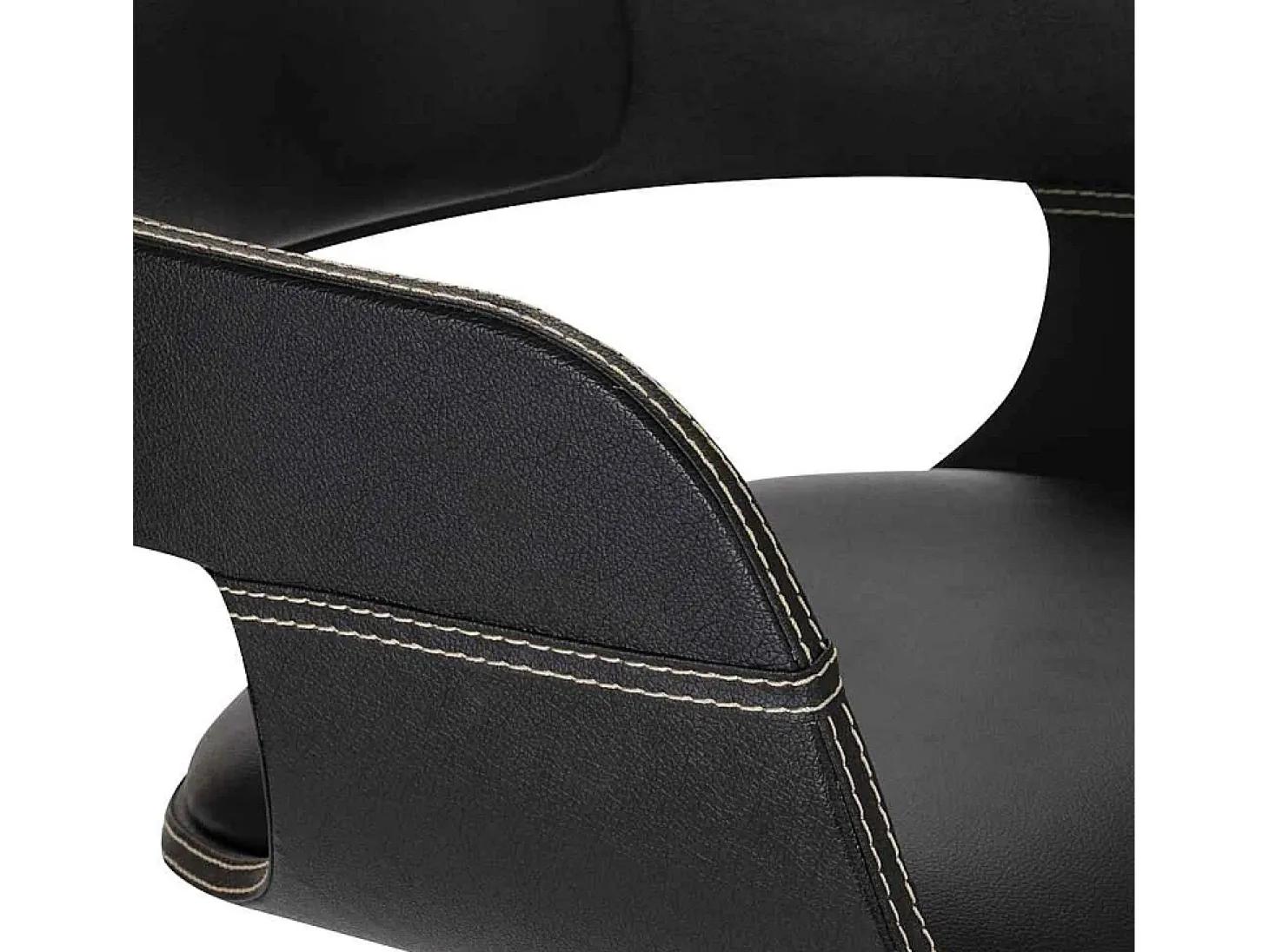 Silla de comedor de madera curvada y polipiel.