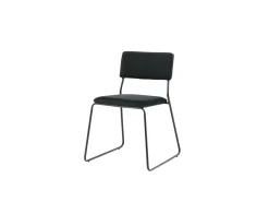 Silla de comedor Kenth en terciopelo negro.