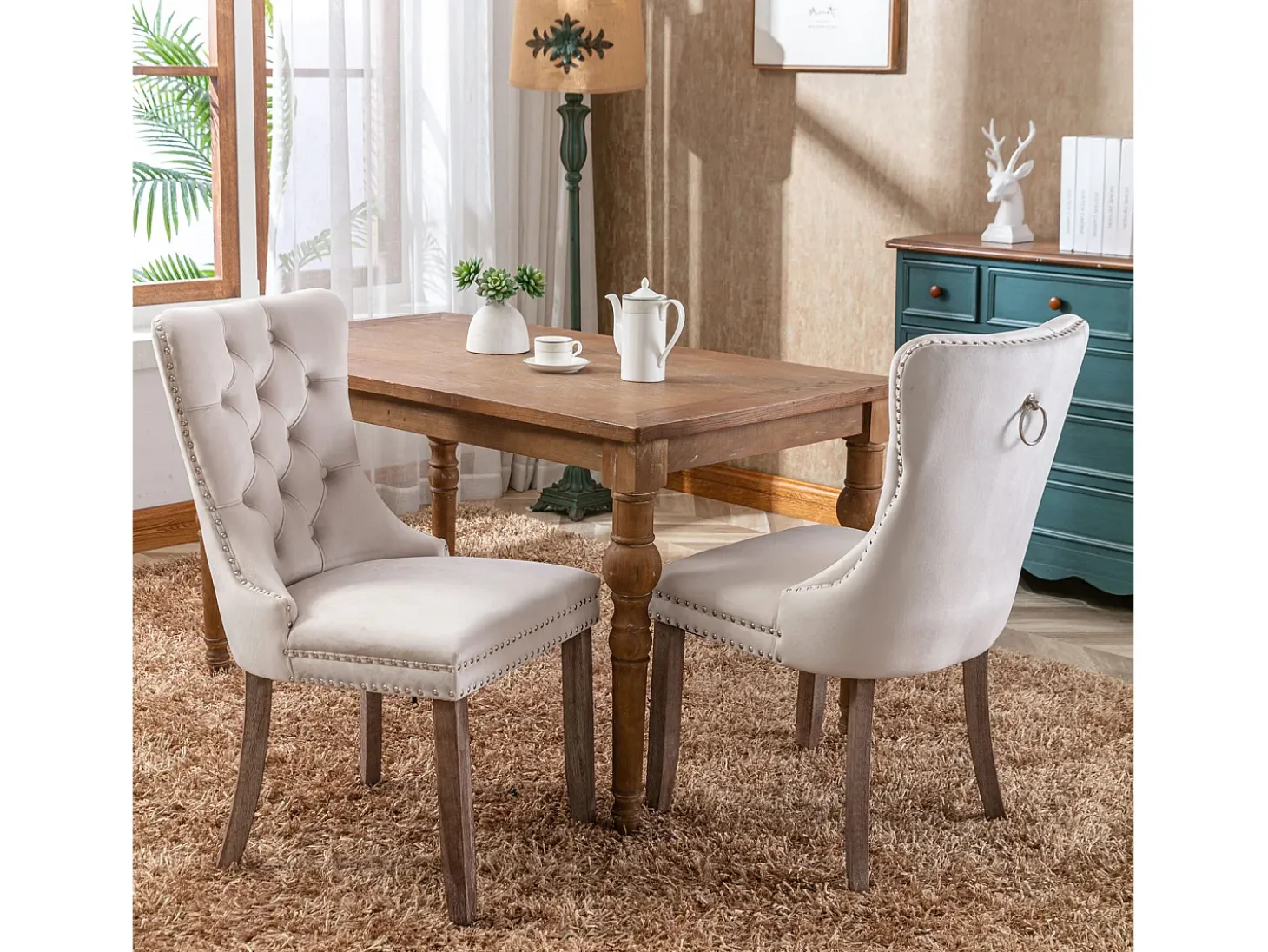 Silla de comedor moderna con reposabrazos, terciopelo, base de madera maciza, con clavos decorativos, beige (65x50x95 cm)