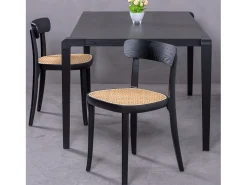 Silla de diseño en madera de fresno y asiento de ratán natural - Tours - Negro