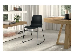 Silla de polipropileno MARIE para comedor, bar, café, color: negro.