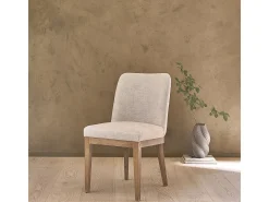 Silla de roble macizo y lino
