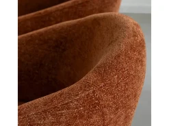 Silla de tela terracota con patas de metal Sandy