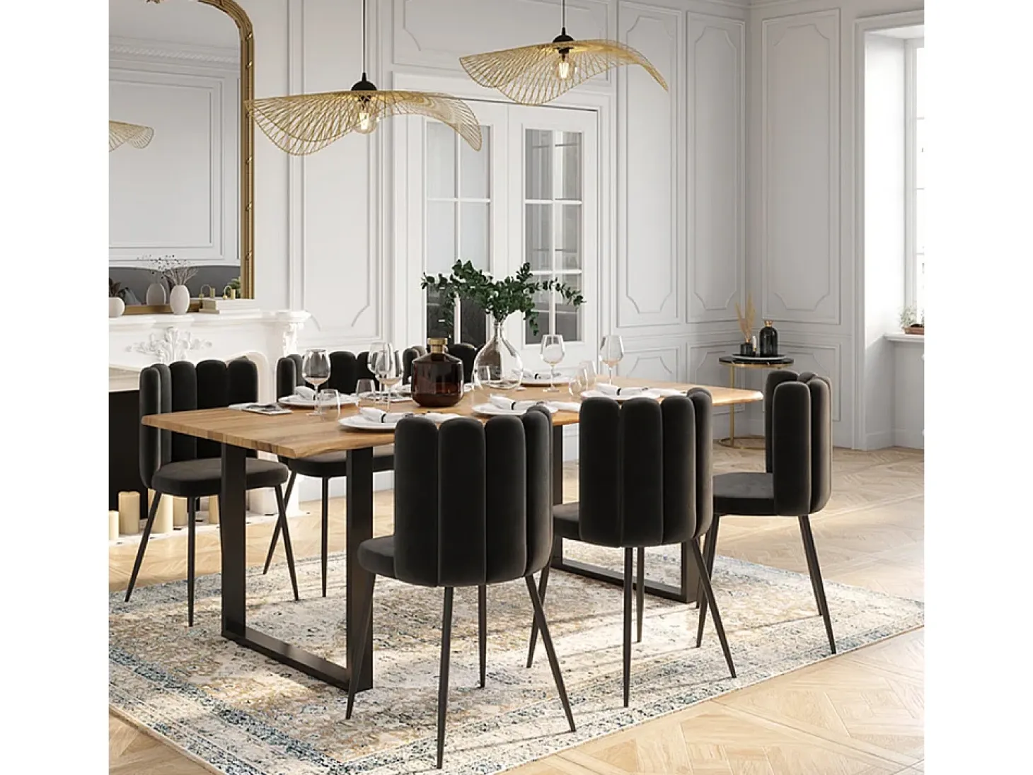Silla de terciopelo negro con patas de metal negro - Rosy
