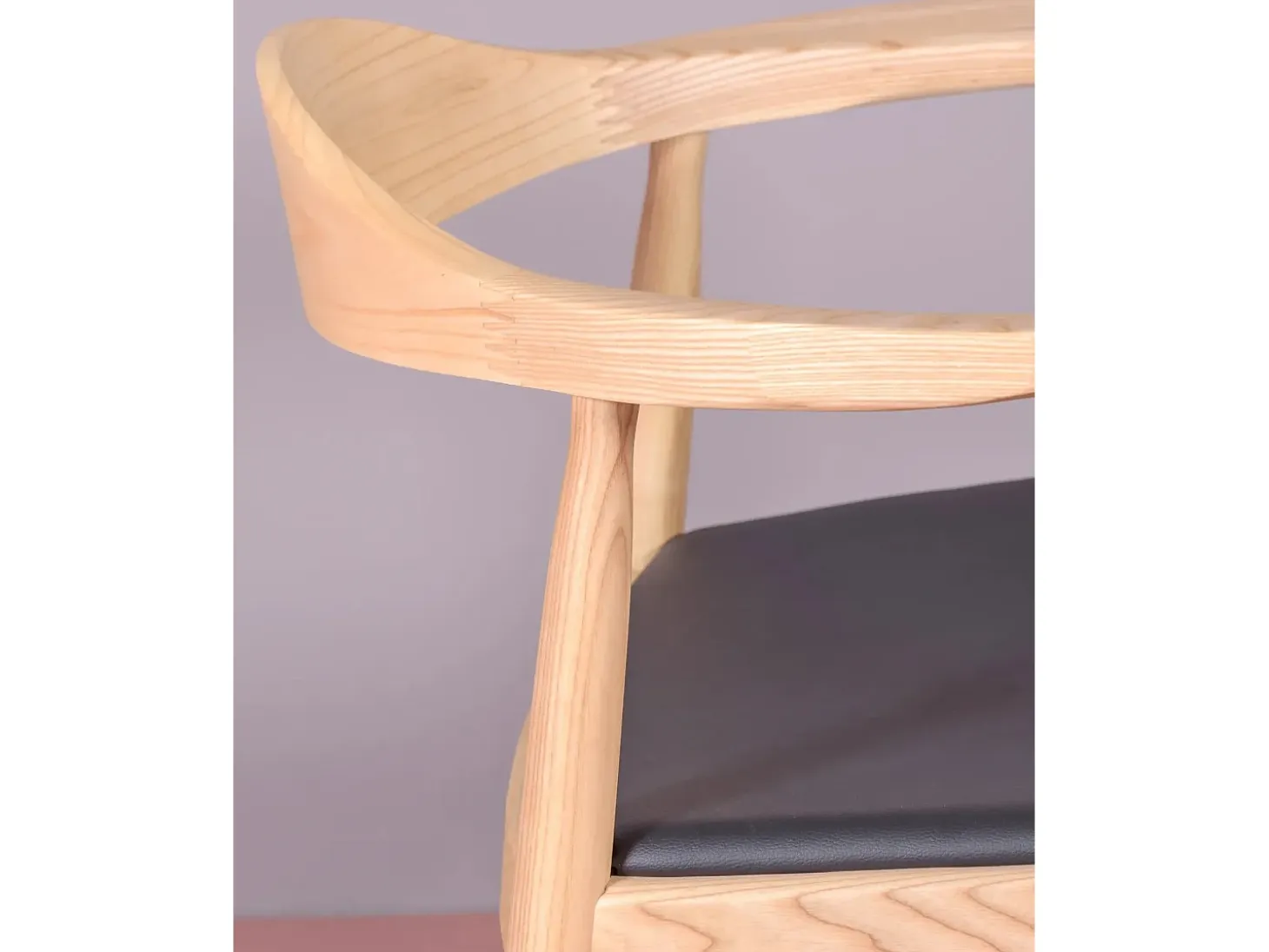 Silla en madera de fresno y cojín de polipiel - Santon - Fresno Natural