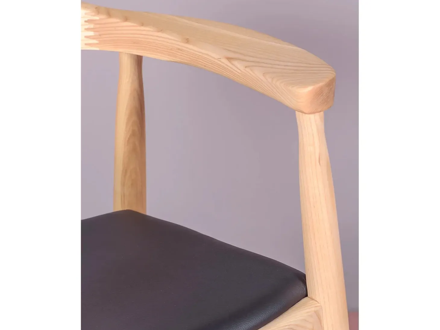 Silla en madera de fresno y cojín de polipiel - Santon - Fresno Natural