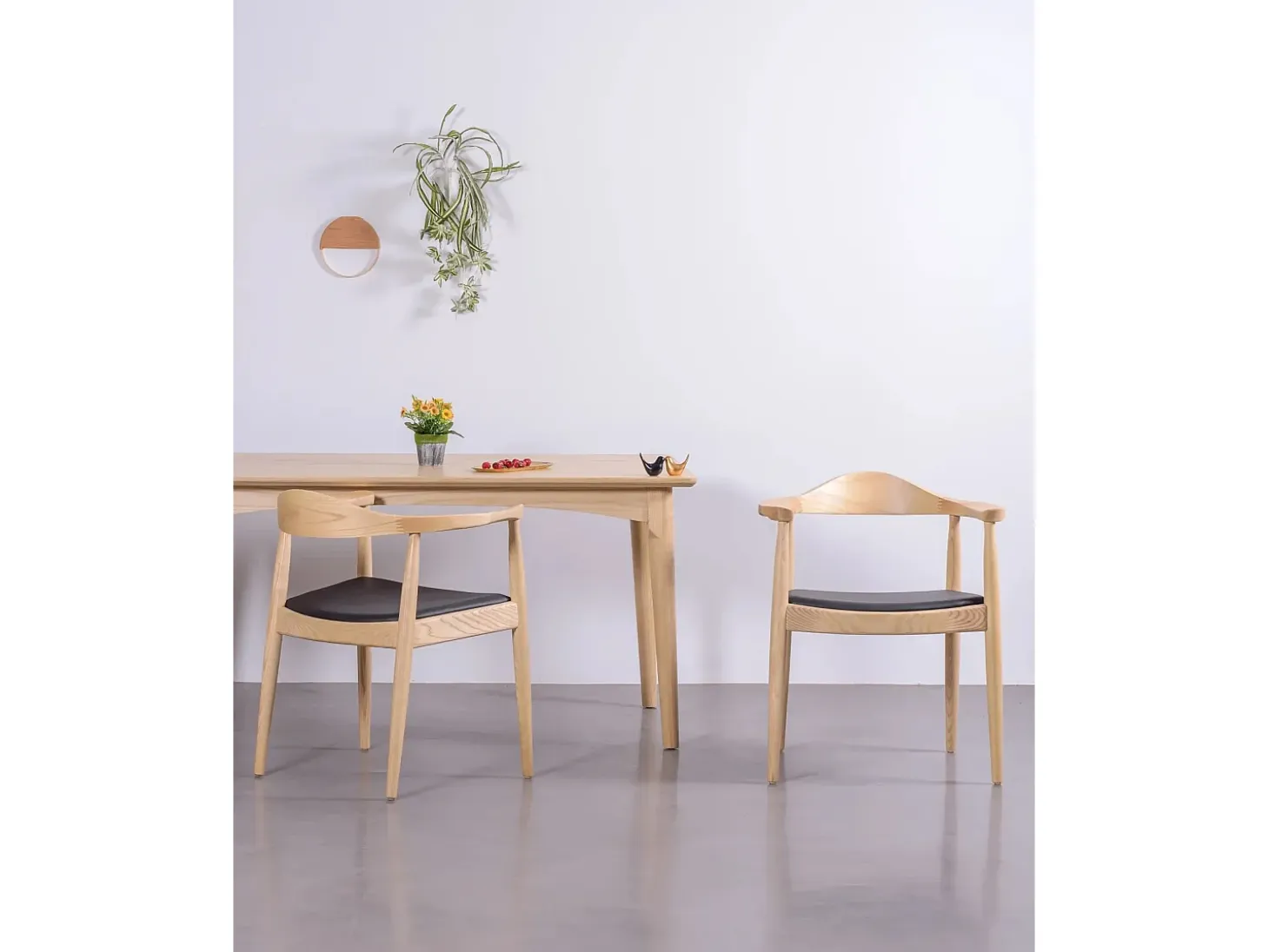 Silla en madera de fresno y cojín de polipiel - Santon - Fresno Natural