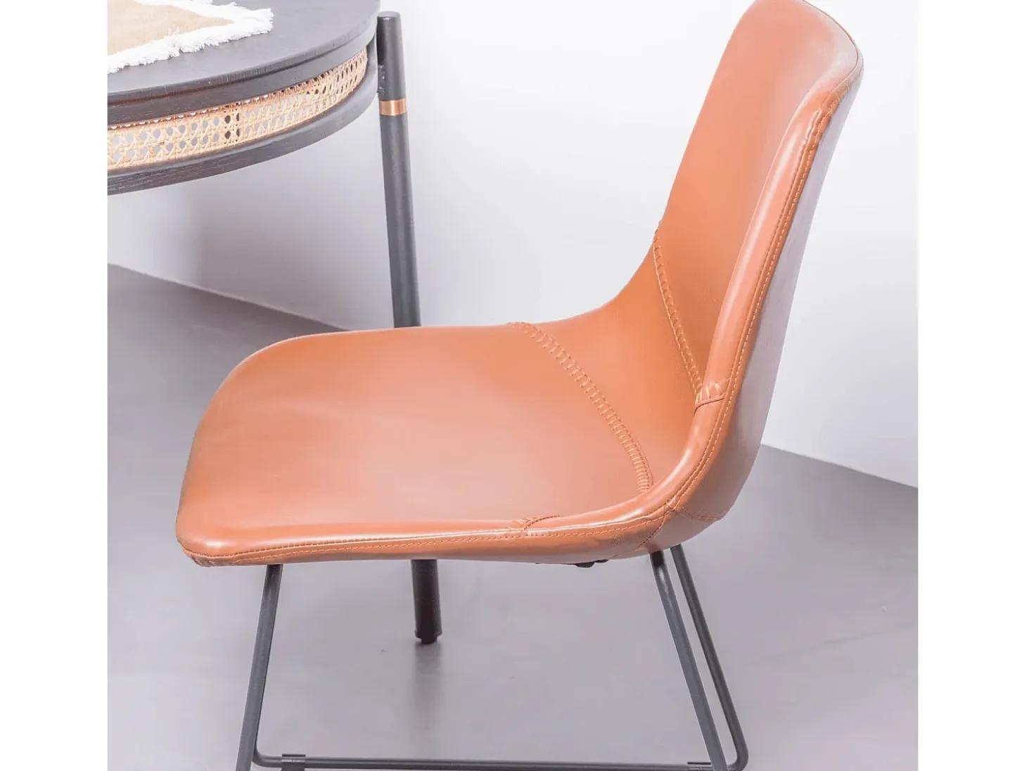 Silla industrial vintage tapizada en Polipiel - City - Naranja
