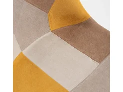 Silla Paoly de tela patchwork amarilla con patas de haya maciza clara