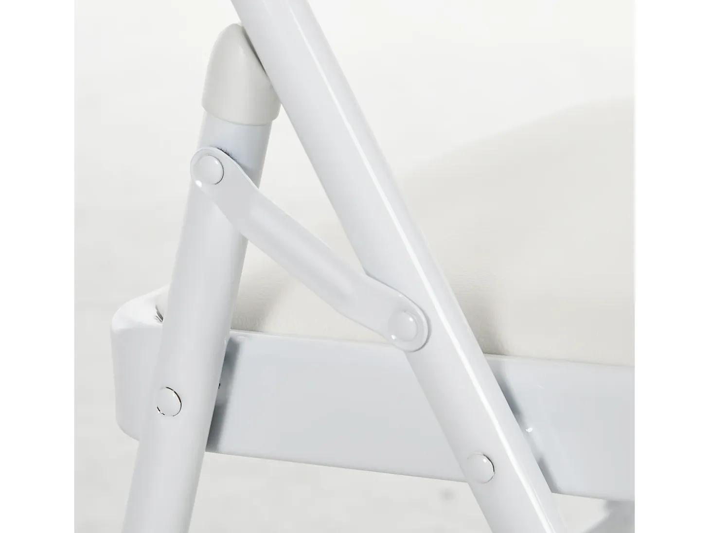 Silla plegable con respaldo acolchado, estructura de metal, piel sintética, color blanco (45x46x78 cm)