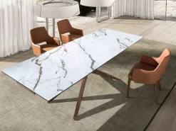 Silla polipiel marrón