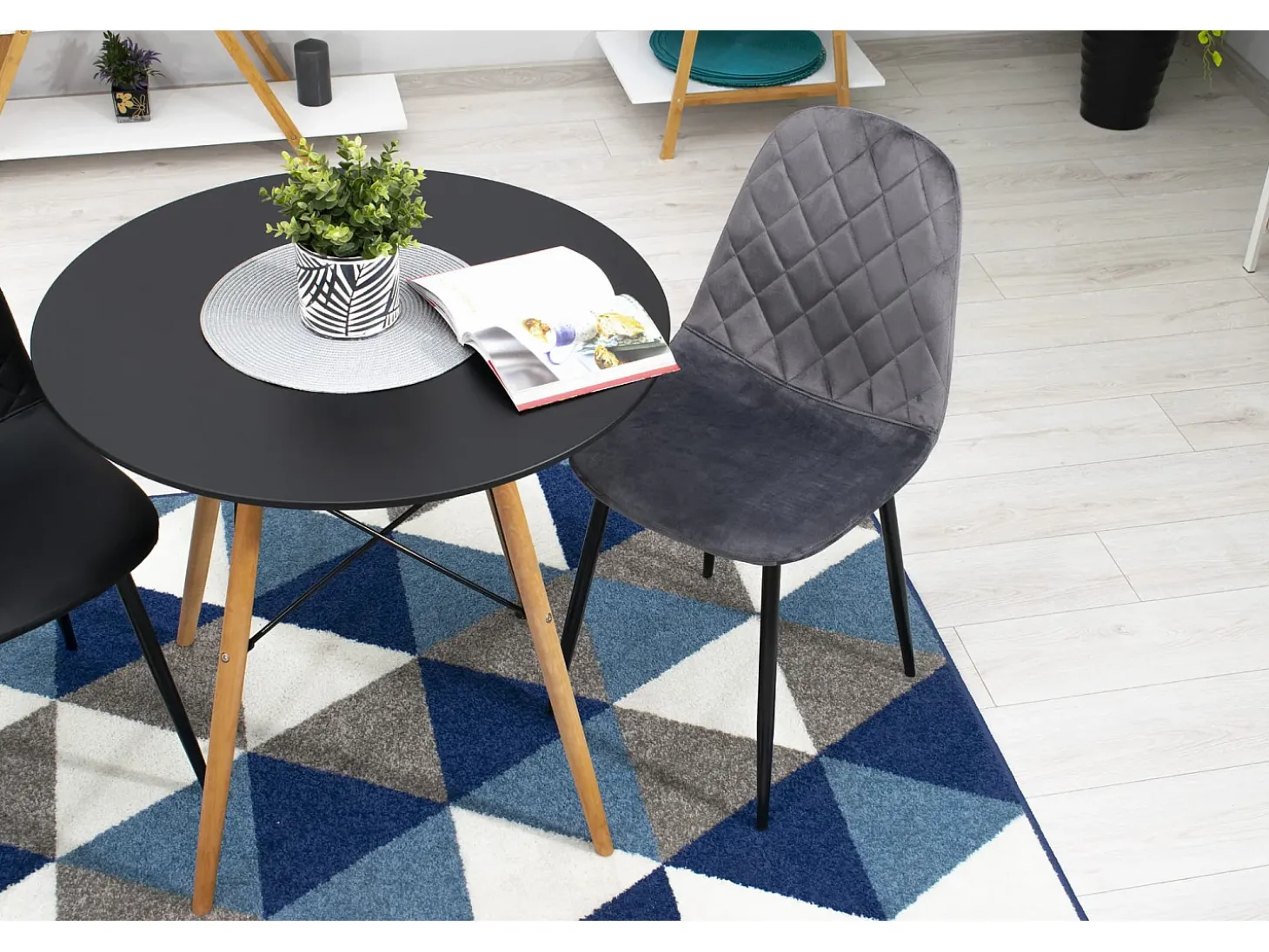 Silla Valora DAPI, terciopelo gris oscuro, diseño moderno (x3)