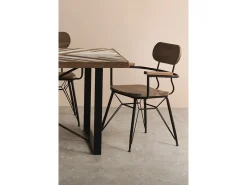 Sillón estructura metal asiento y respaldo de madera