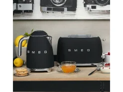 Smeg KLF03BLMEU Hervidor de Acero Inoxidable Negro - 2400W Cromado