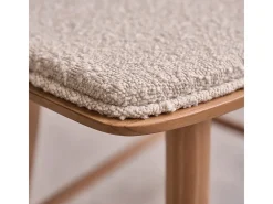 Taburete de teca maciza con asiento de bouclette 45 cm