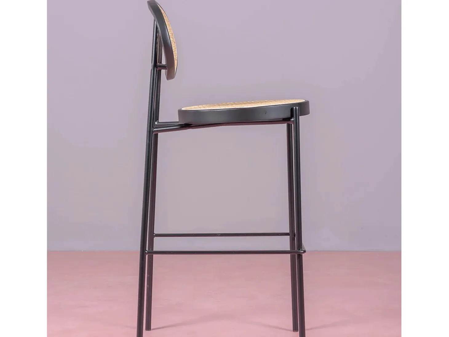 Taburete vintage con diseño clásico en ratán natural - North - Negro