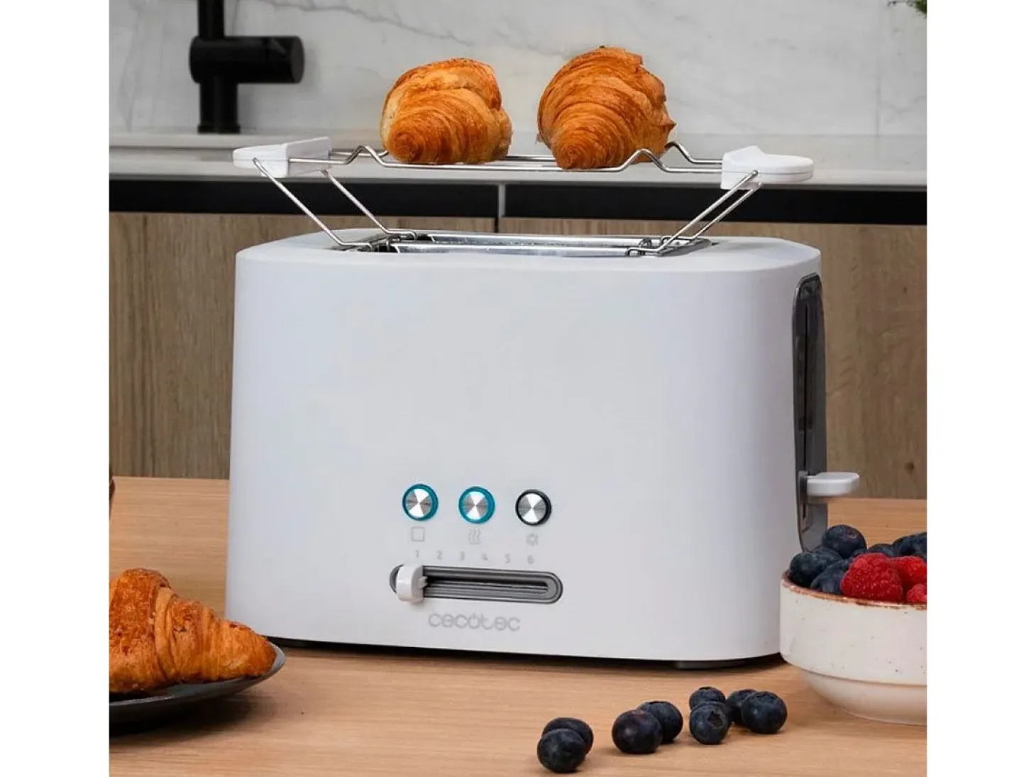 Tostadora vertical Cecotec Toast&Taste 9000 Double White 980W doble ranura blanco