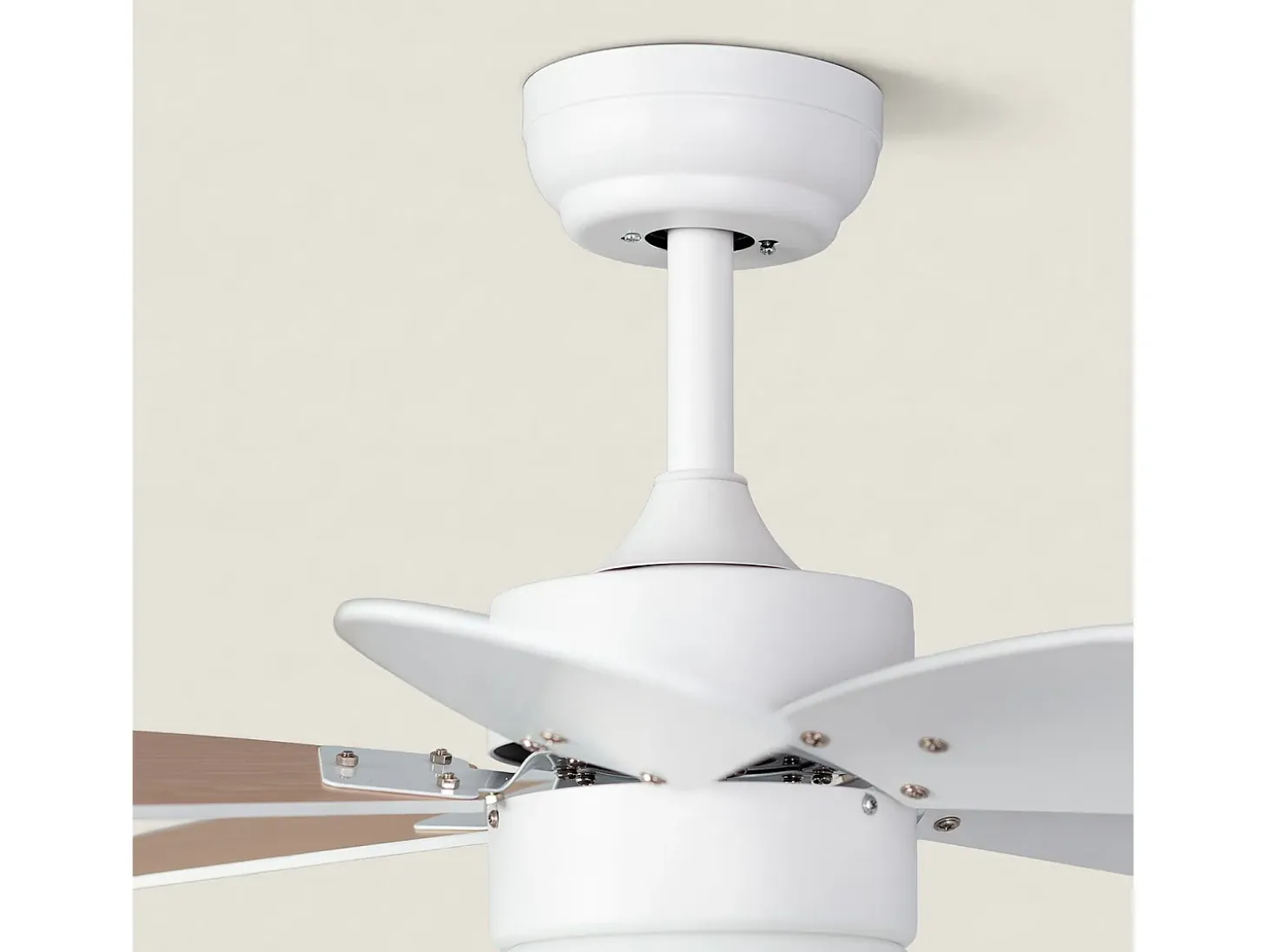 Ventilador de Techo Silencioso Orion Blanco 81cm Motor DC Blanco Wifi: False