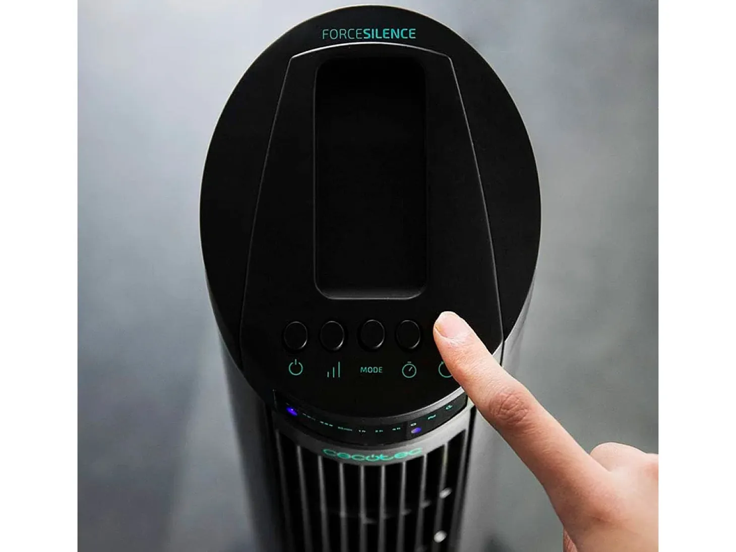 Ventilador de torre Cecotec EnergySilence 890 Skyline 50W pantalla LCD + mando negro
