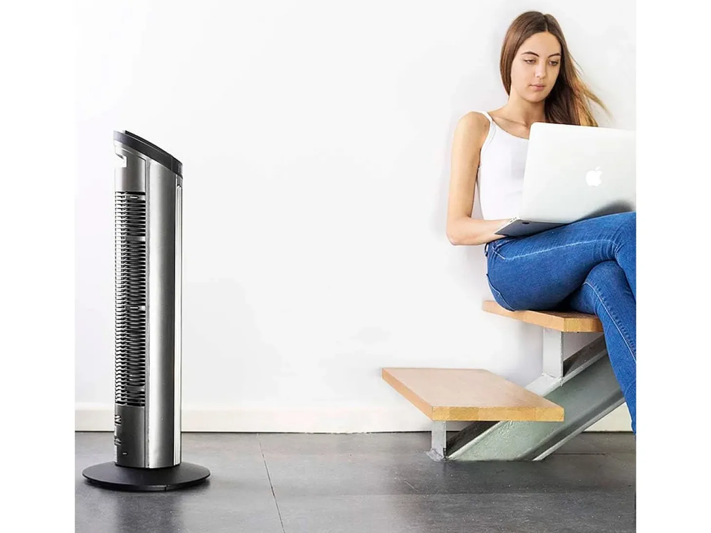 Ventilador de torre Cecotec EnergySilence 890 Skyline 50W pantalla LCD + mando negro